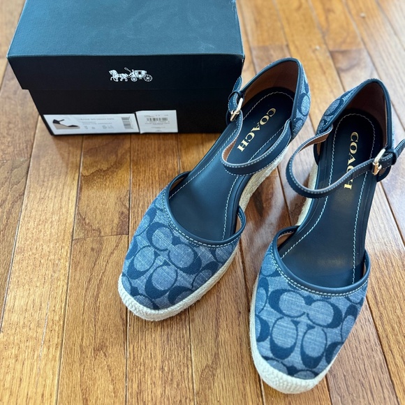 Authentic Coach Raine Denim Espadrille In Signature Jacquard, Size 9 B, Blue - Picture 1 of 3